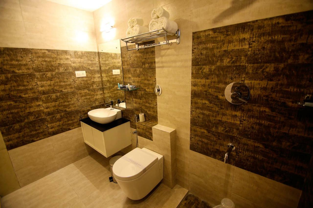 Hotel Le Sapphire Sultan Bathery Εξωτερικό φωτογραφία